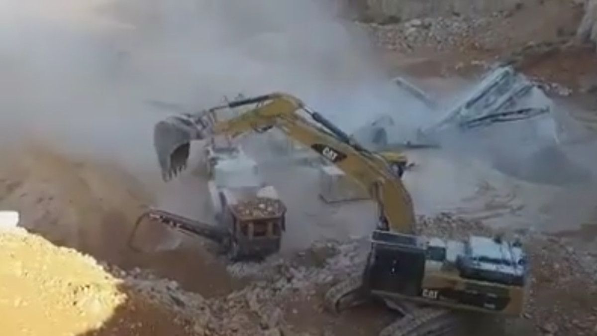 Τα υλικά περνάνε στο μηχάνημα φόρτωσης με γνώμονα πάντα την ασφάλεια