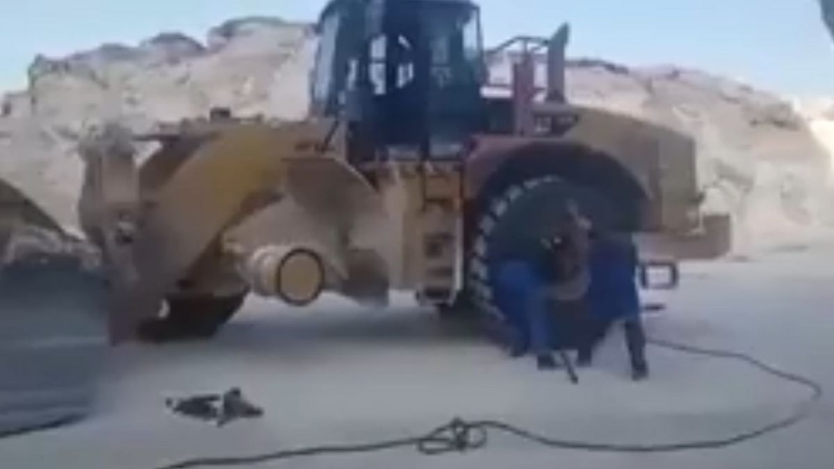 Αλλαγή ελαστικων στην Κόρινθο